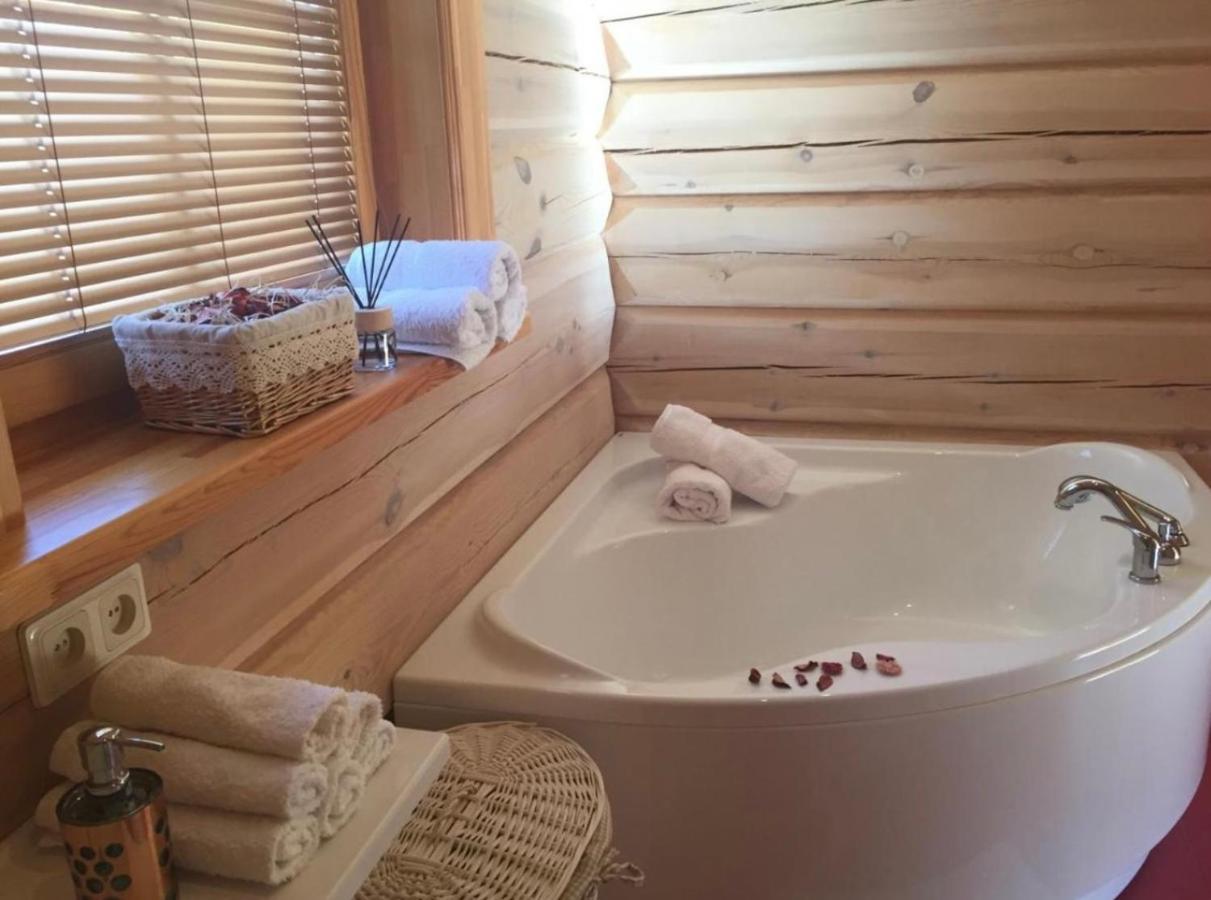 Eco-House Ainazi Villa Exteriör bild